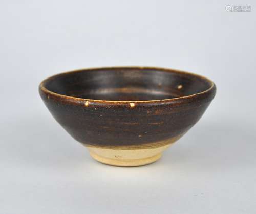 A Chinese Jizhou brown glazed tea bowl, Song dynasty