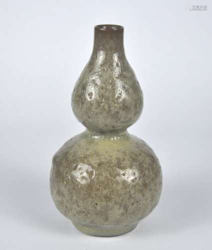 An unusual Chinese double gourd vase