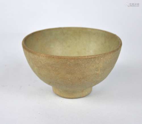 An Early Chinese celadon bowl, Ming dynasty