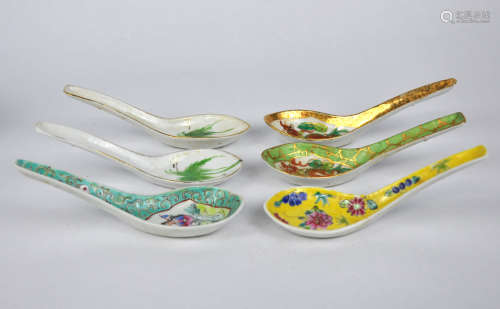 Six Chinese famille rose spoons, Late Qing to Republic perio...