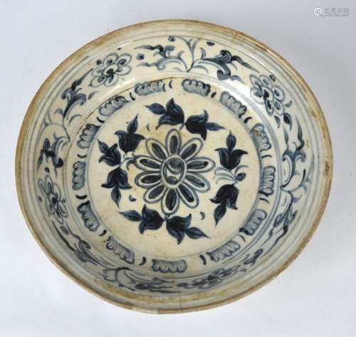 A Chinese Annamese Blue & White plate, Ming dynasty
