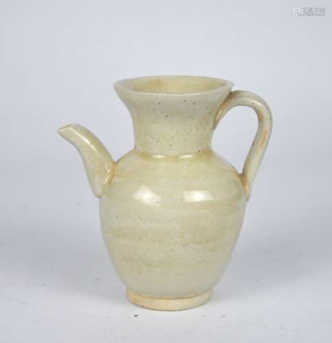 An small early Chinese white glaze ewer, Song dynasty