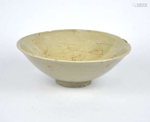 An early Chinese carved celadon bowl, Song/Yuan dynasty