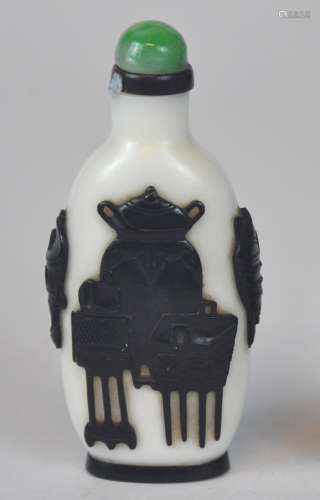 A Chinese Peking glass snuff bottles