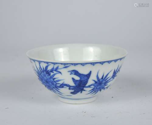 A Chinese blue & white tea bowl painted with bird, Kangxi ma...