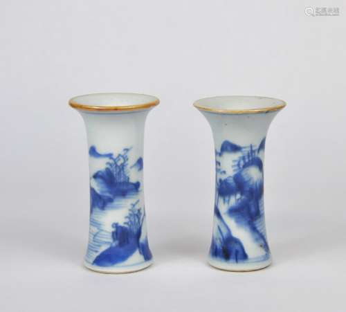 A pair of small Chinese blue & white Gu vases, Kangxi period