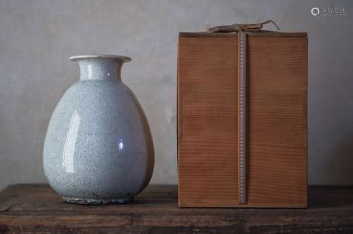 12世纪 高丽王朝时代青瓷敞口提胆瓶
