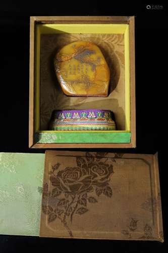 旧藏珍品布盒装寿山石印章山水人物图案
