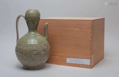 Chinese Yaozhou Stoneware Porcelain Pot