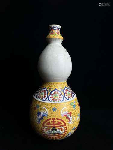 Jingyao Cloisonne gourd bottle