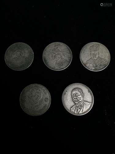 5 silver dollars