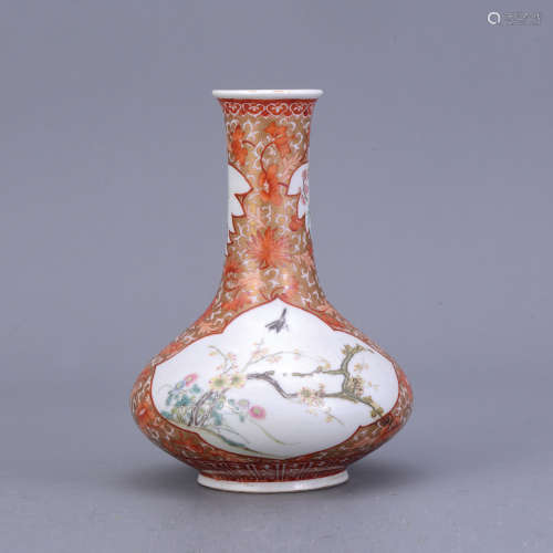 十九世紀 珊瑚紅開光粉彩花鳥紋孛薺瓶 (炸底)