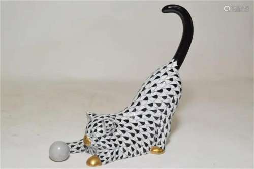 Herend Hungary Porcelain Black Cat Figurine