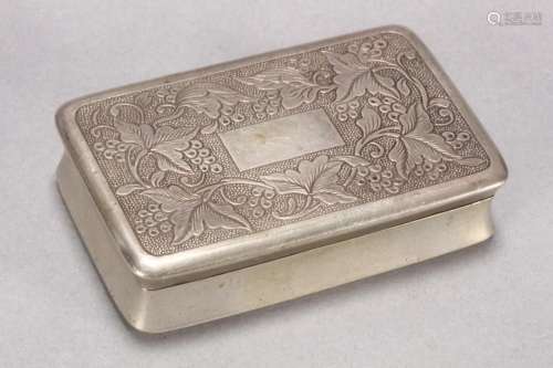 Mid 19th Century Chinese Silver Snuff Box and