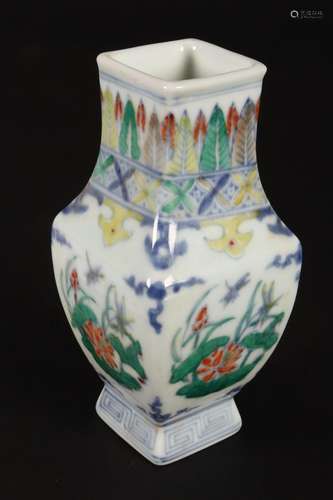 Chinese Doucai Porcelain Vase,