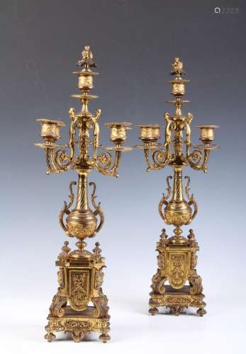 Paire de candélabres en bronze doré, fin du XIXe siècle