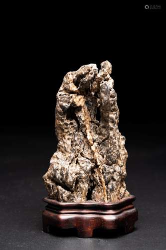 QING DYNASTY, LINGBI DESK MOUNTAIN STONE