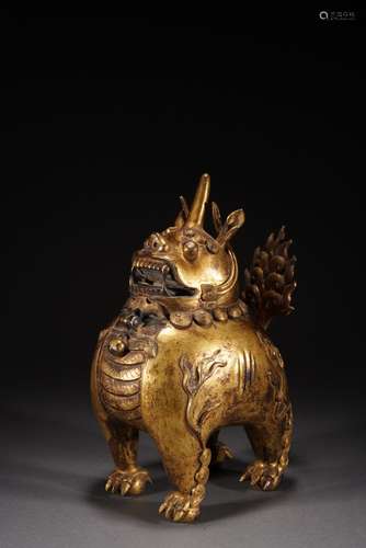 QING DYNASTY GILT BRONZE AUSPICIOUS ANIMAL CENSER