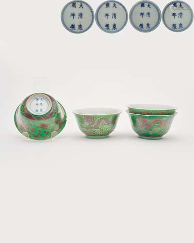 Four green-glazed 'dragon' bowls Kangxi six-characte...