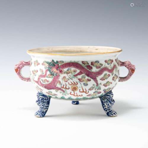 A Chinese famille rose dragon tripod censer, 19th century