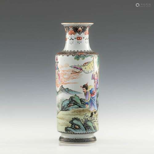 A Chinese famille rose vase, Republic period