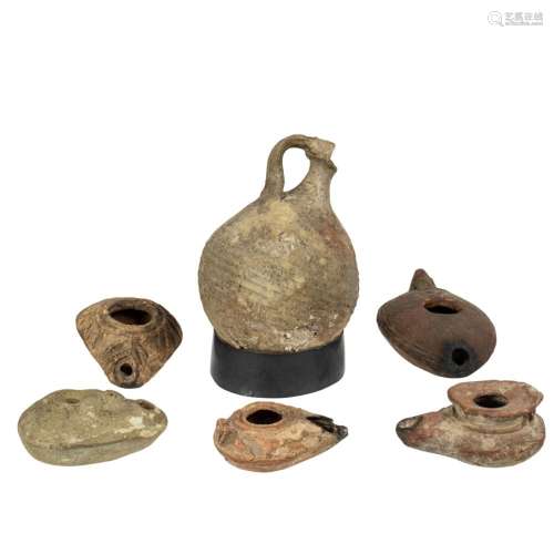 Collection of Mediterranean pottery, comprising (5) oil lamp...