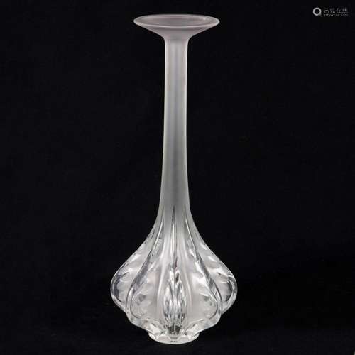 Lalique frosted and clear glass Claude vase