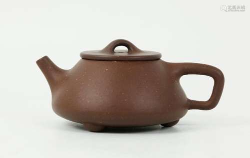 Chinese Yixing Small Teapot on 3 Button Feet