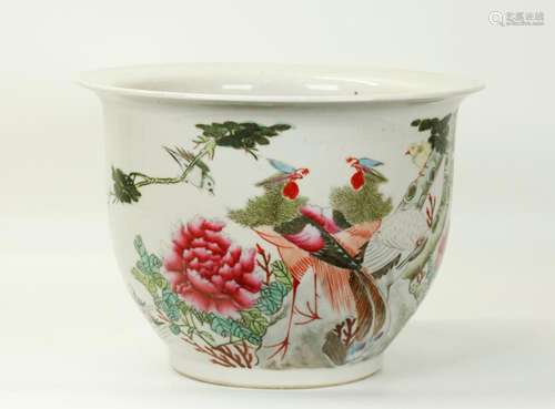 Chinese Enameled Porcelain Round Planter