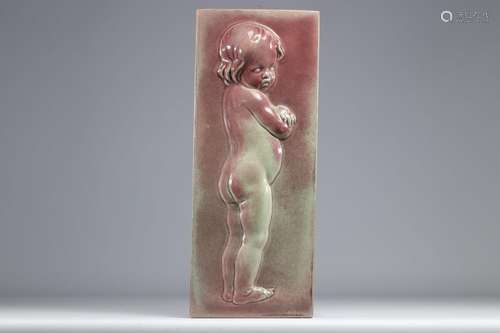 Muller Frères Lunéville plaque décorée d'un enfant
Poid