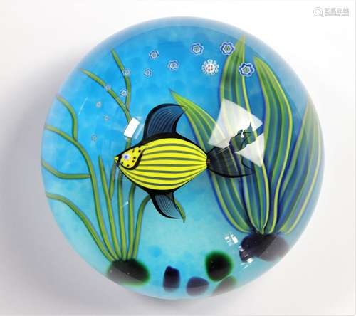 Baccarat presse-papier "poissons jaune stries noires su