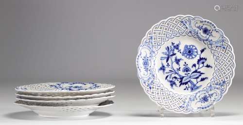 Lot de 5 assiettes en porcelaine de Meissen blanc bleu