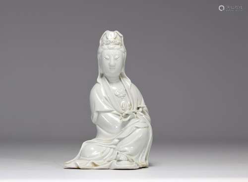 Guanyin en blanc de chine
Poids: 1.00 kg
Livraison disp