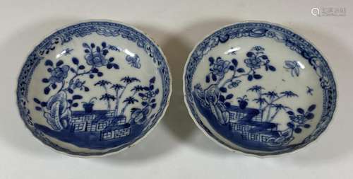 A PAIR OF 19TH CENTURY QING CHINESE BLUE AND WHITE DISHES, D...