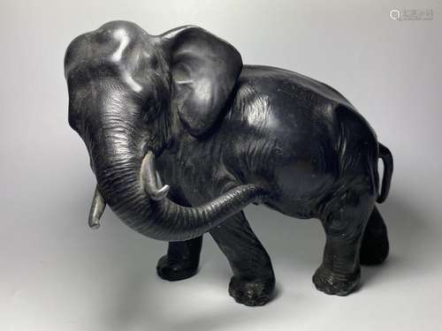 AN EARLY 20TH CENTURY JAPANESE METAL MODEL OF AN ELEPHANT, 2...