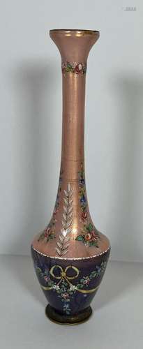 AN ANTIQUE EUROPEAN PINK & PURPLE ENAMEL DESIGN VASE DEC...