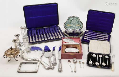 A group of silver items, including: a cased set of two Victo...