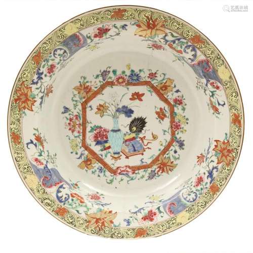 FAMILLE JUANE CHINESE PORCELAIN WASH BOWL