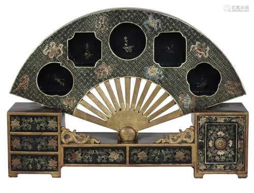 CHINESE LACQUERED FAN FORM TABLETOP CURIO CABINET