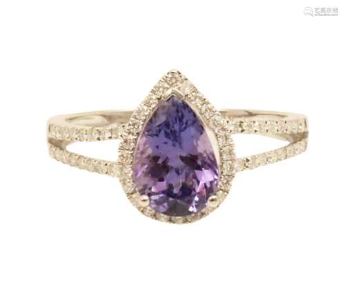 14K WG TANZANITE & DIAMOND RING