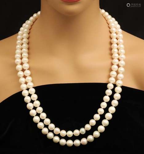 60" CONTINUOUS STRAND OF PEARLS; 11MM