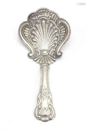 A Victorian silver caddy spoon with shell formed b…