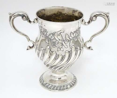 A 19thC Irish silver twin handled pedestal cup wit…