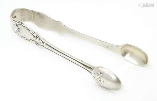 Victorian silver sugar tongs hallmarked London 187…