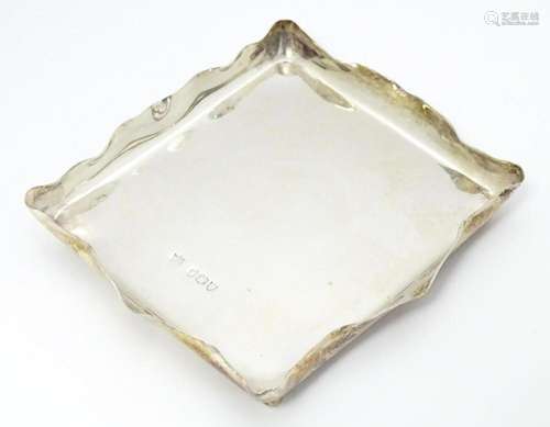 A Victorian silver pin dish of rectangular form ra…