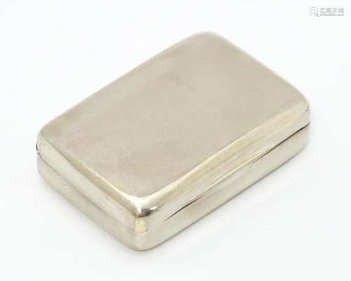 A Geo III silver vinaigrette, hallmarked London 18…