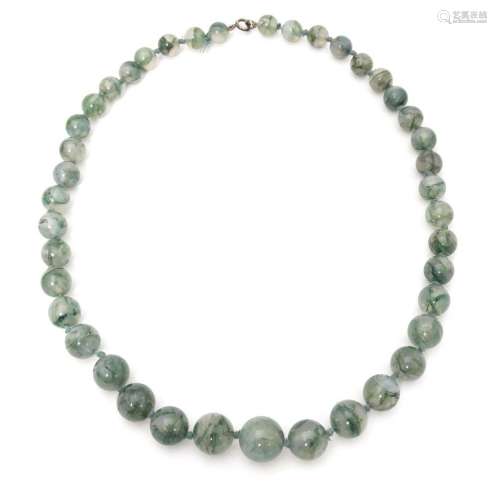 A moss agate bead necklace. Approx. 22" long …