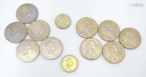 Coins: Twelve commemorative collectable coins, com…