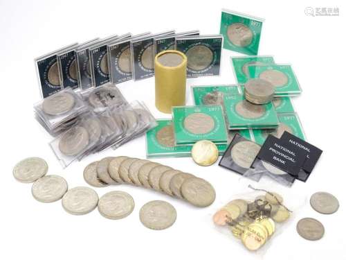 Coins: A quantity of assorted commemorative Queen …