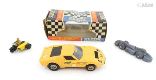 Toys: Three assorted scale model vehicles to inclu…
